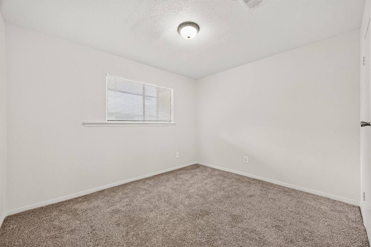 Townhouse for rent at 12294 Wild Pine Dr #B